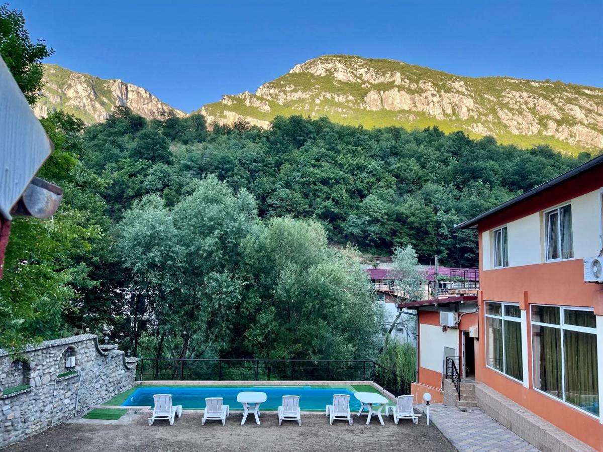 Pensiunea Orhideea Băile Herculane Exterior foto